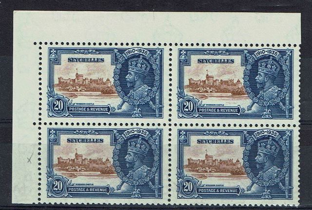 Image of Seychelles SG 130/130b UMM British Commonwealth Stamp